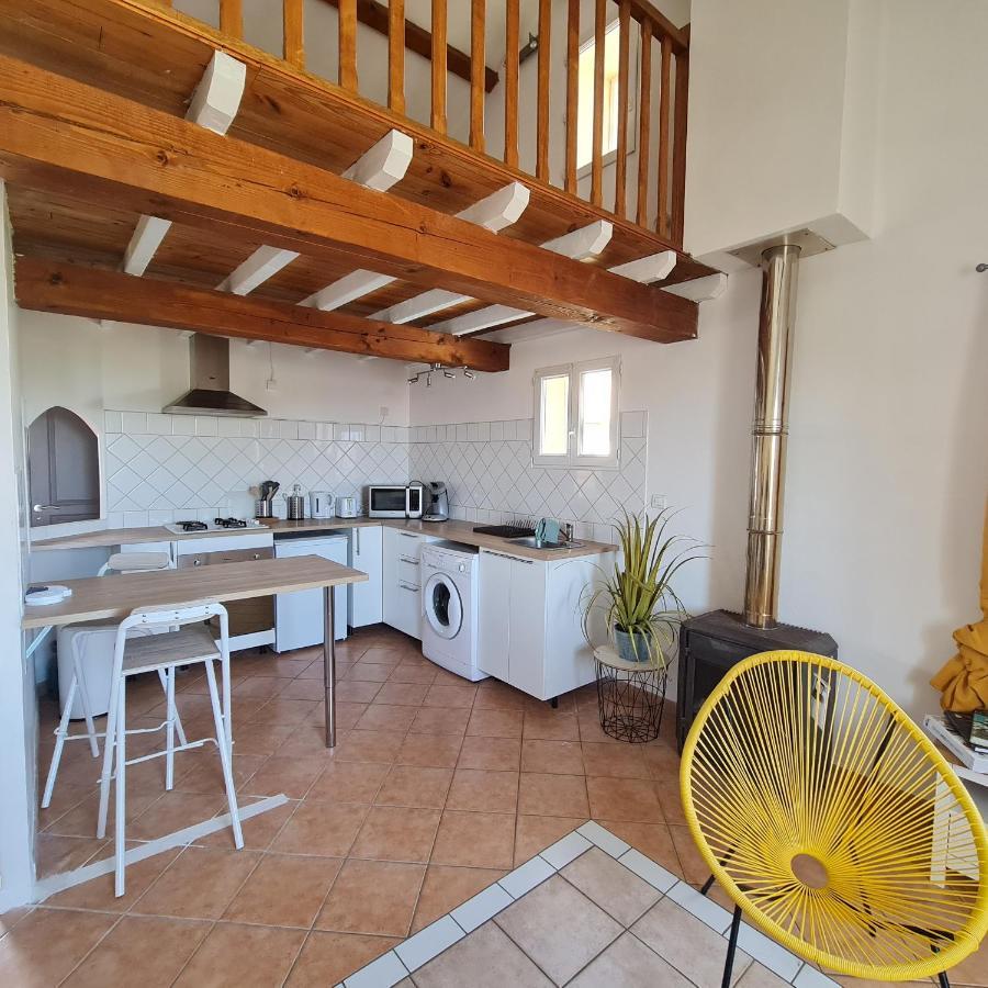 Le Gite De La Badassiere Apartment Forcalquier Exterior foto